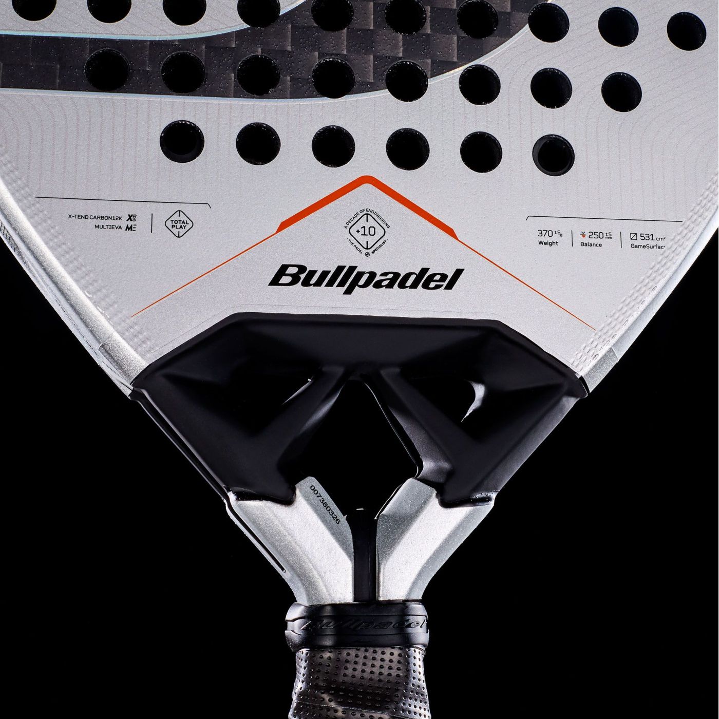 Bullpadel Vertex 05 Hybrid Padel Racket 27 - detail 3
