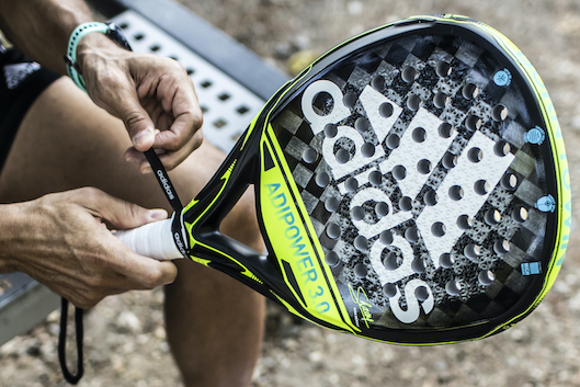 choosing a padel racket