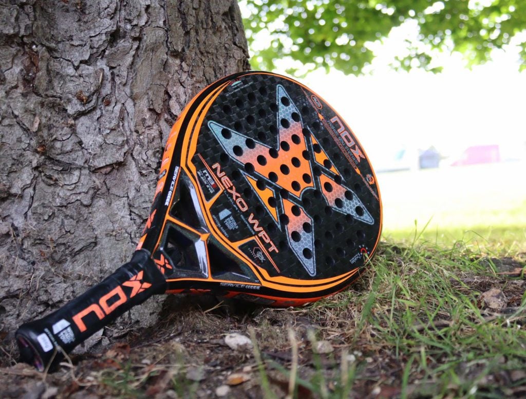 how to choose a padel racket for beginner players